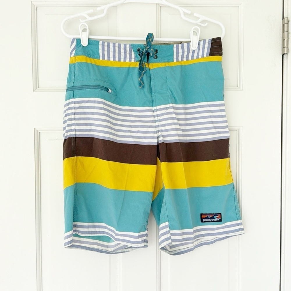 PATAGONIA board shorts size 32 blue yellow swim surfing